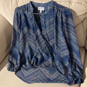 Size M Blue Patterned Blouse by Veronica M